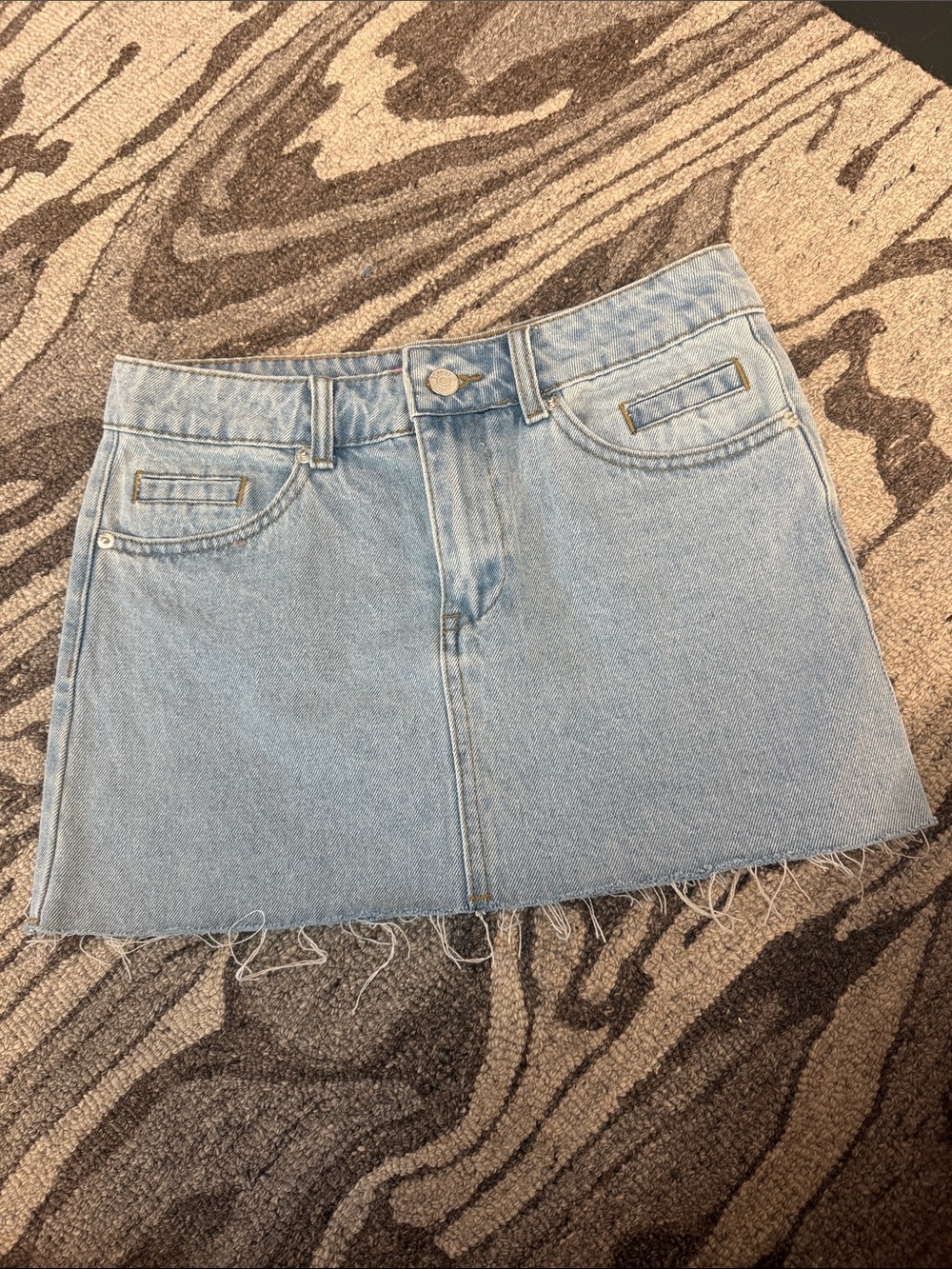 Edikted denim mini skirt. XS.